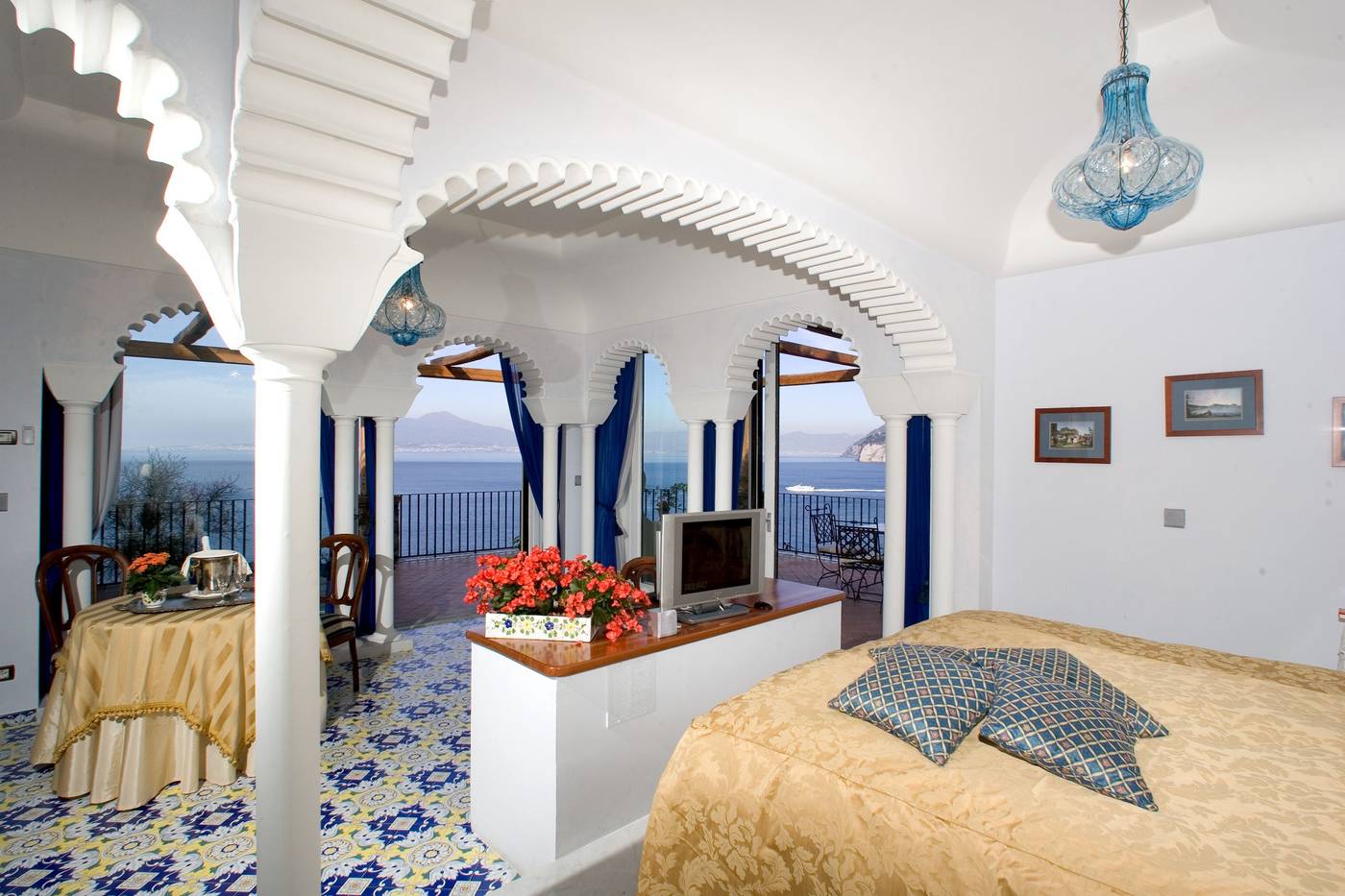 La-Tonnarella-Room-2