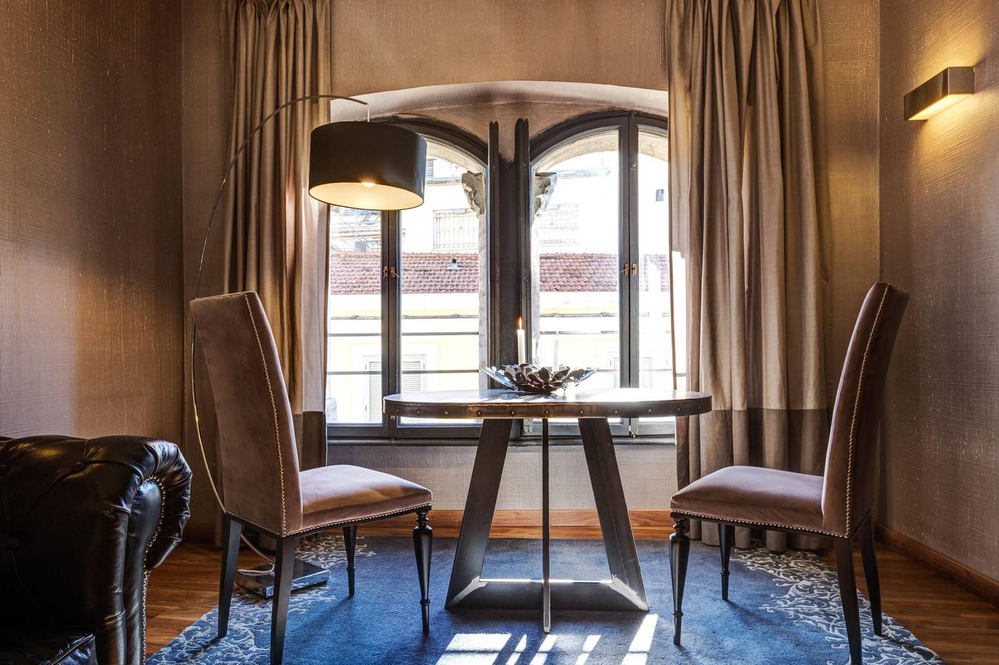 Dharma-Luxury-Hotel-Room-7