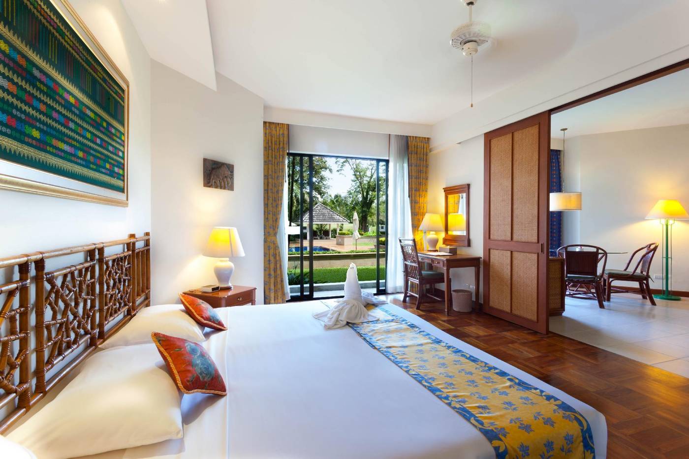 Allamanda-Laguna-Phuket-Room-9
