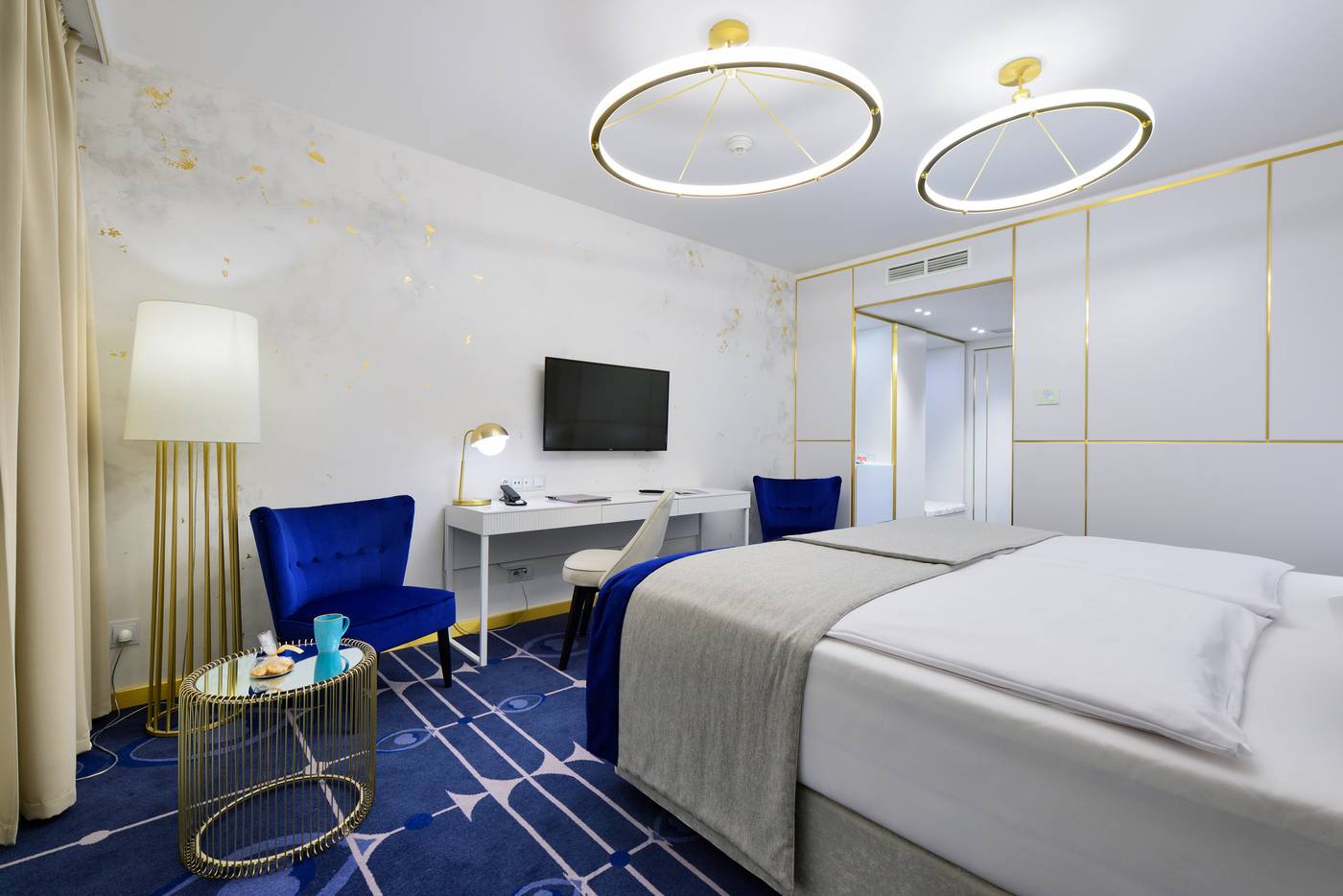 Ferreus-Modern-Art-Deco-Room-19