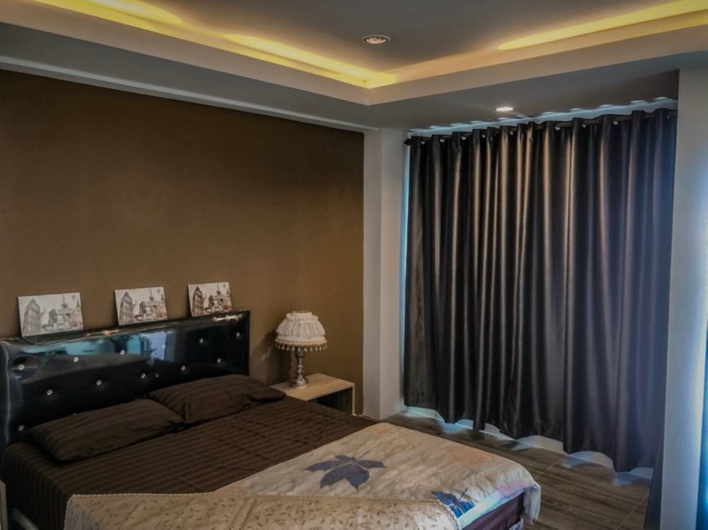 Plearnwan-Deluxe-Mansion-by-ZUZU-Room-11