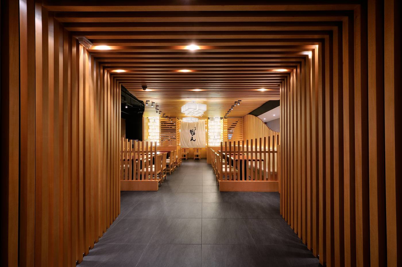 Wharney-Hotel-Restaurant-11