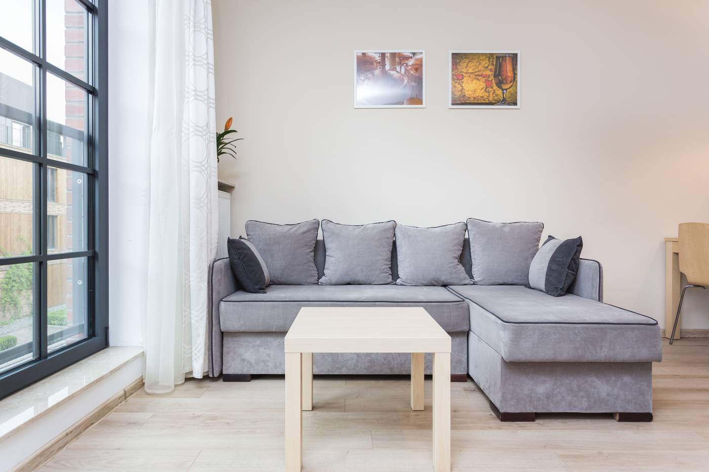 Apartamenty-InPoint-Central-Room-10