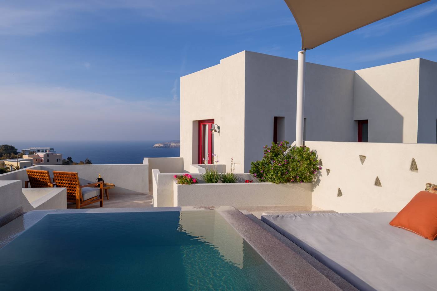 Potnia-Theron-Suites-Room-3