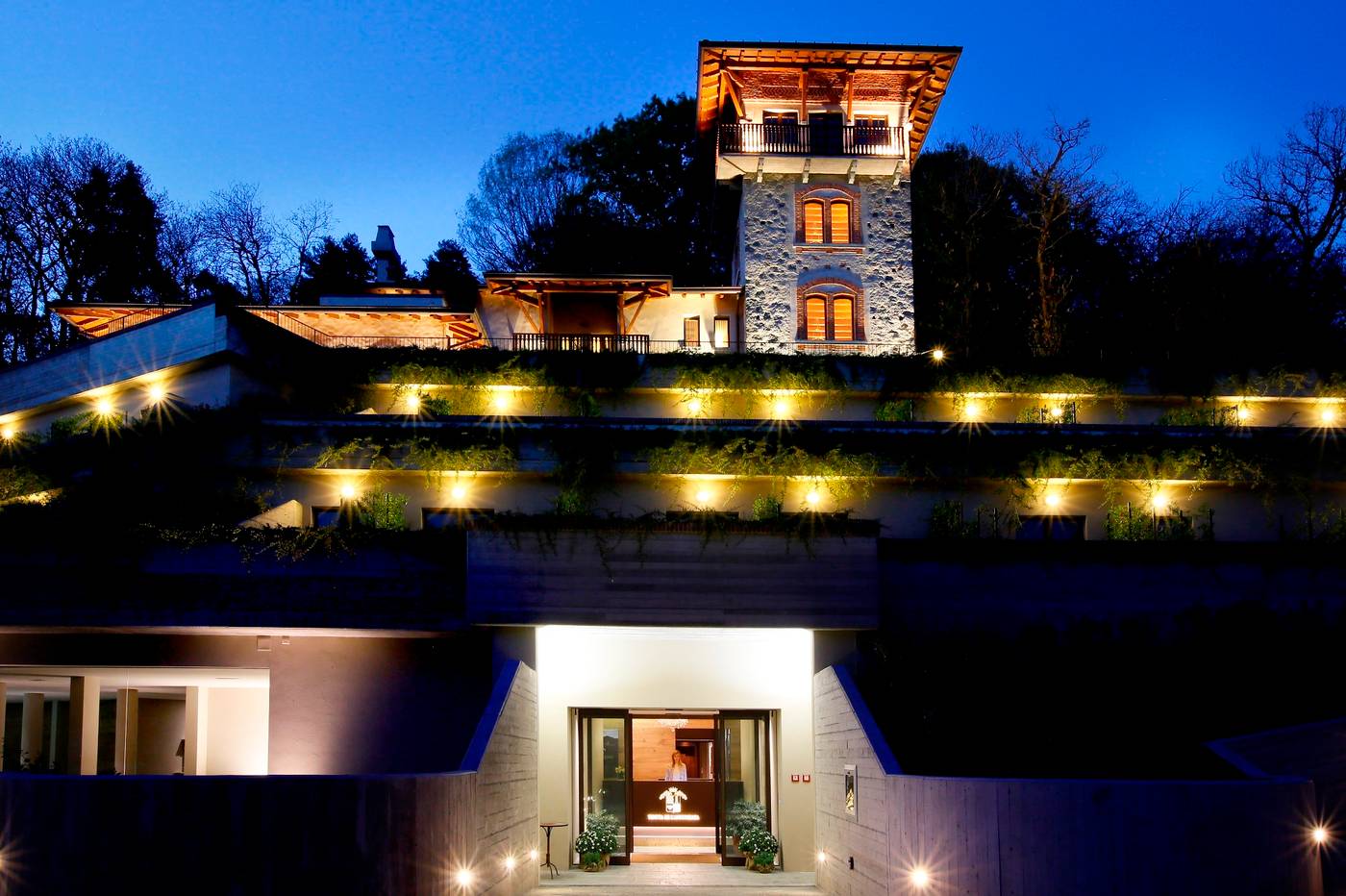 Tenuta De L'Annunziata-Italy-Uggiate Trevano-General view-1