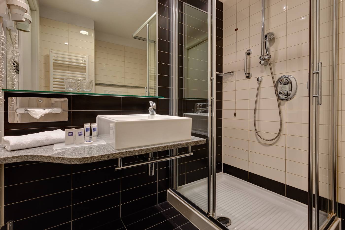 iH-Hotels-Roma-Z3-Room-25