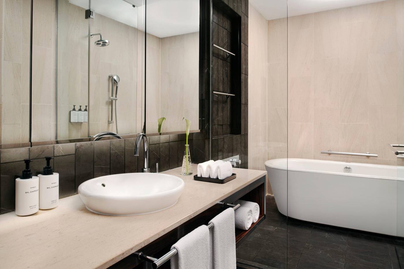 Intercontinental-Dubai-Festival-City-Room-52