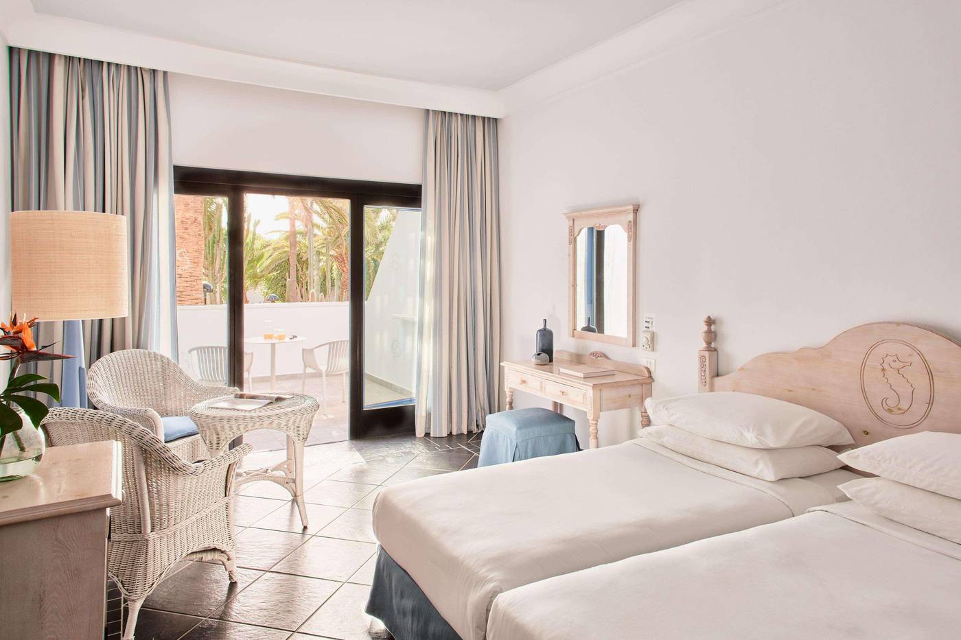 Seaside-Los-Jameos-Playa-Hotel-Room-34