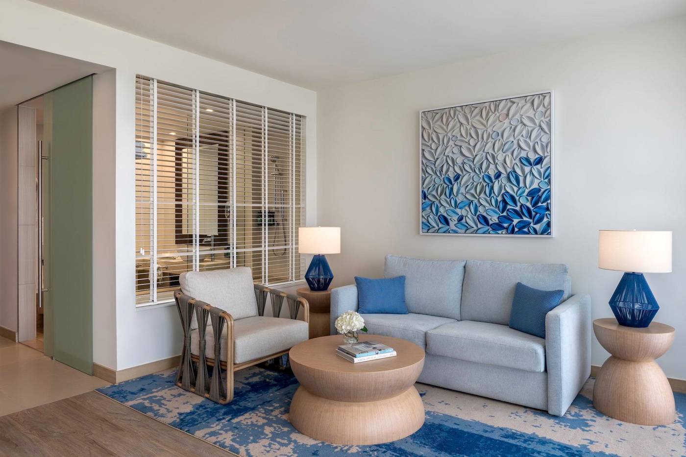 Crowne-Plaza-Hotel-Abu-Dhabi-Yas-Island-Room-31