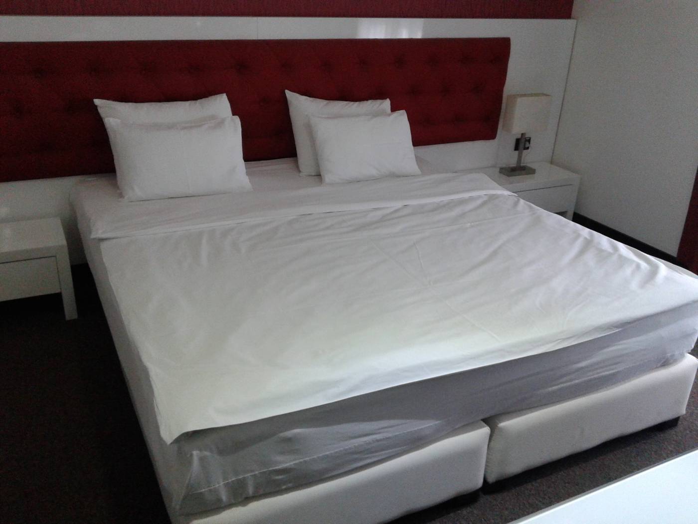 Nova City Hotel Signature Collection Belgrade-Serbia-Belgrade-Room-10