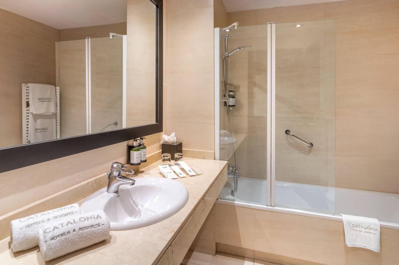 Catalonia-El-Retiro-Room-24