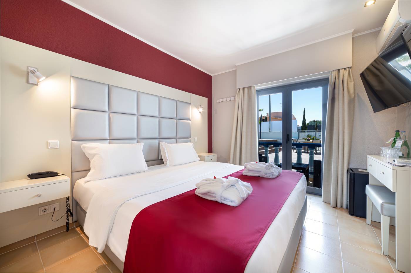 Hotel-Santa-Eulalia-Praia-Room-22