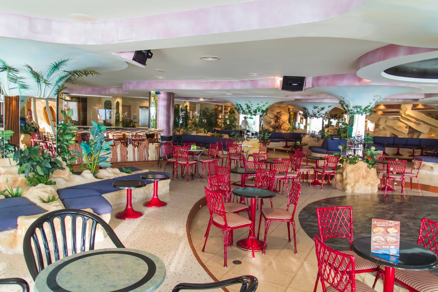 Benikaktus-Hotel-Bar-20