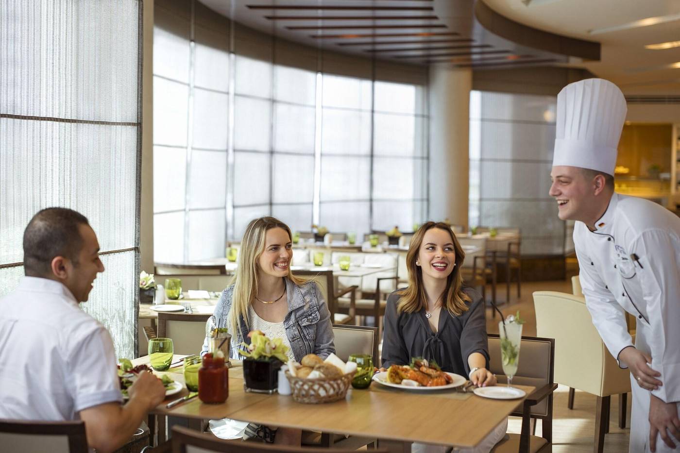 Jumeira-Rotana-Restaurant-43