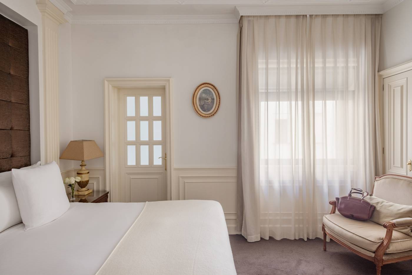 F-nix-Gran-Melia-Room-36