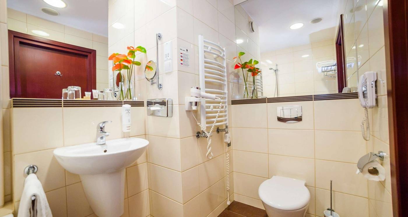 Premier-Krakow-Hotel-Room-24