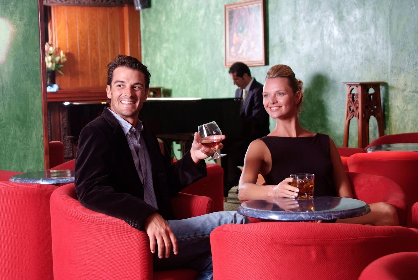 Sandos-Papagayo-Bar-37