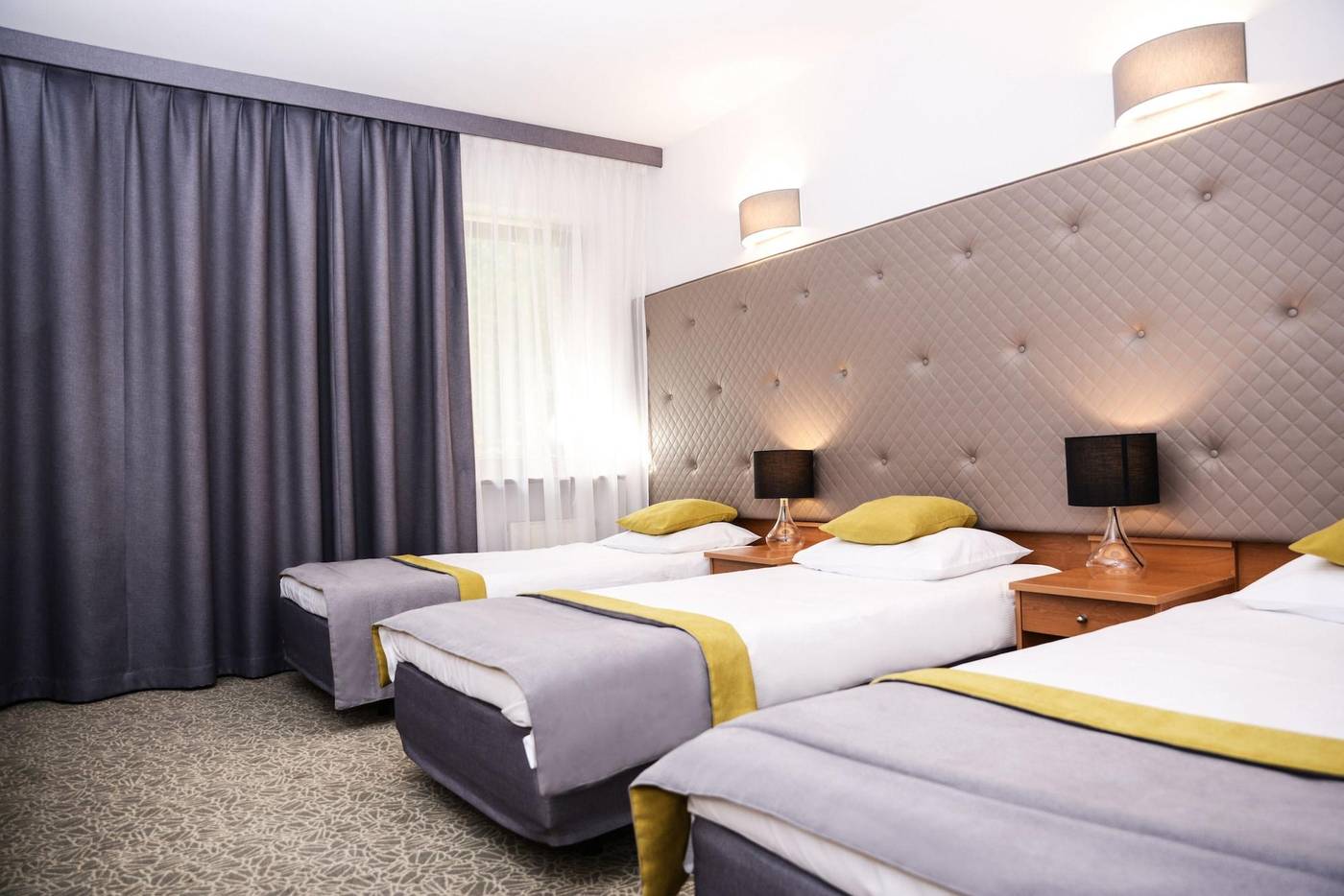 Dwor-w-Tomaszowicach-Room-29