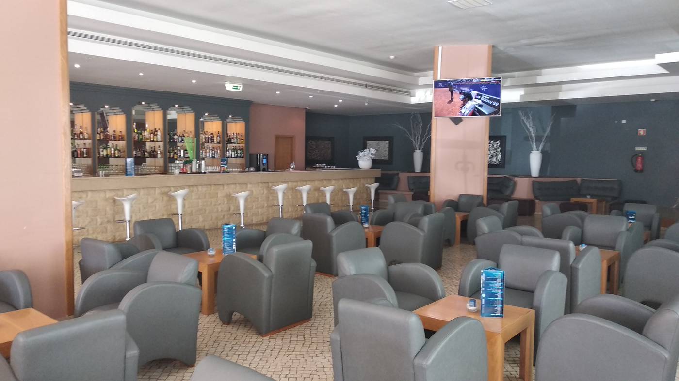 Cheerfulway-Balaia-Plaza-Bar-26