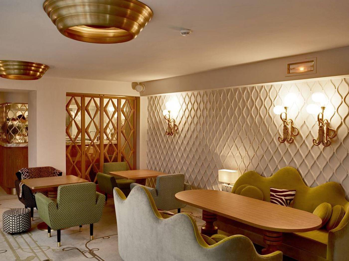 Hotel-Thoumieux-Room-3