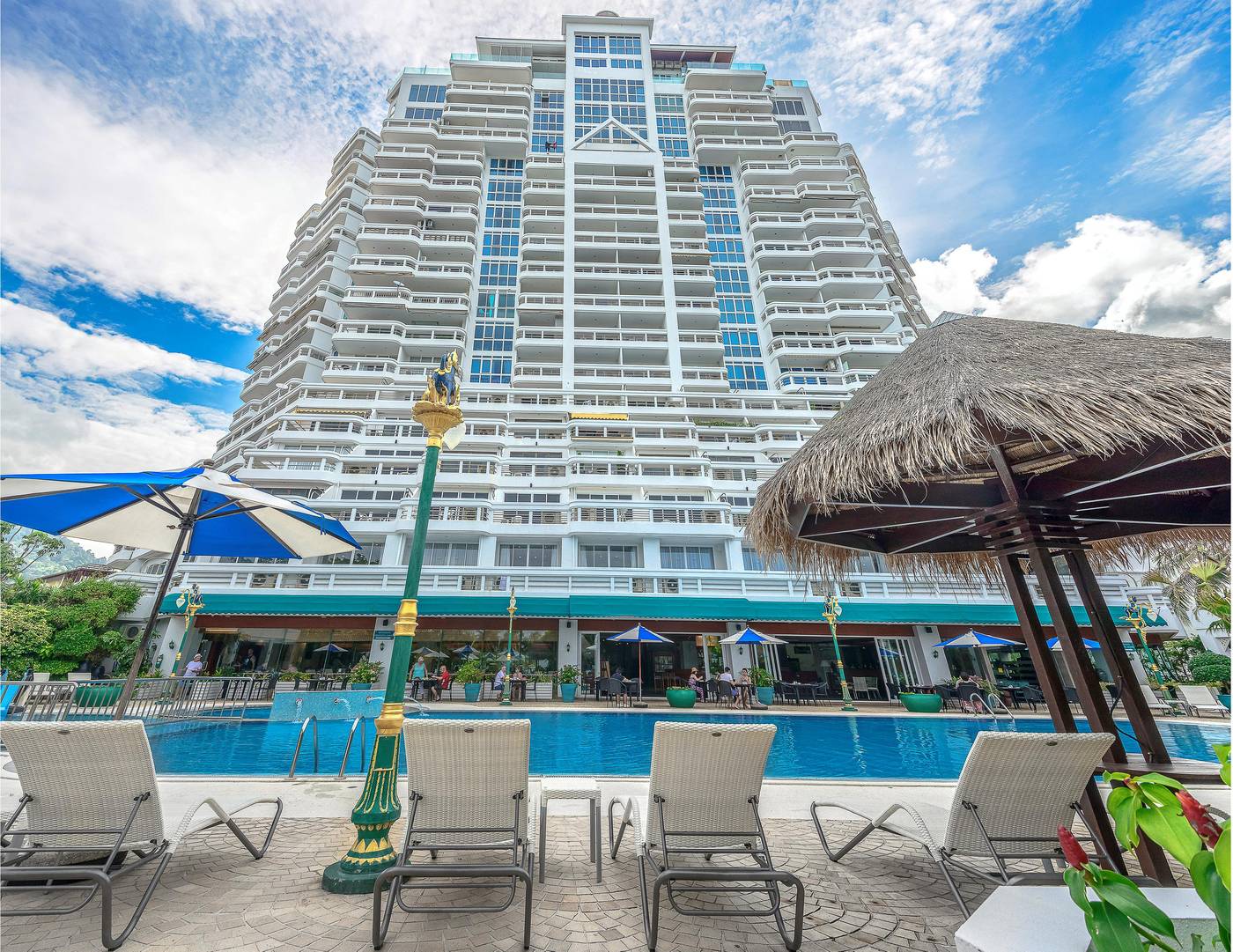 Andaman-Beach-Suites-Pool-4