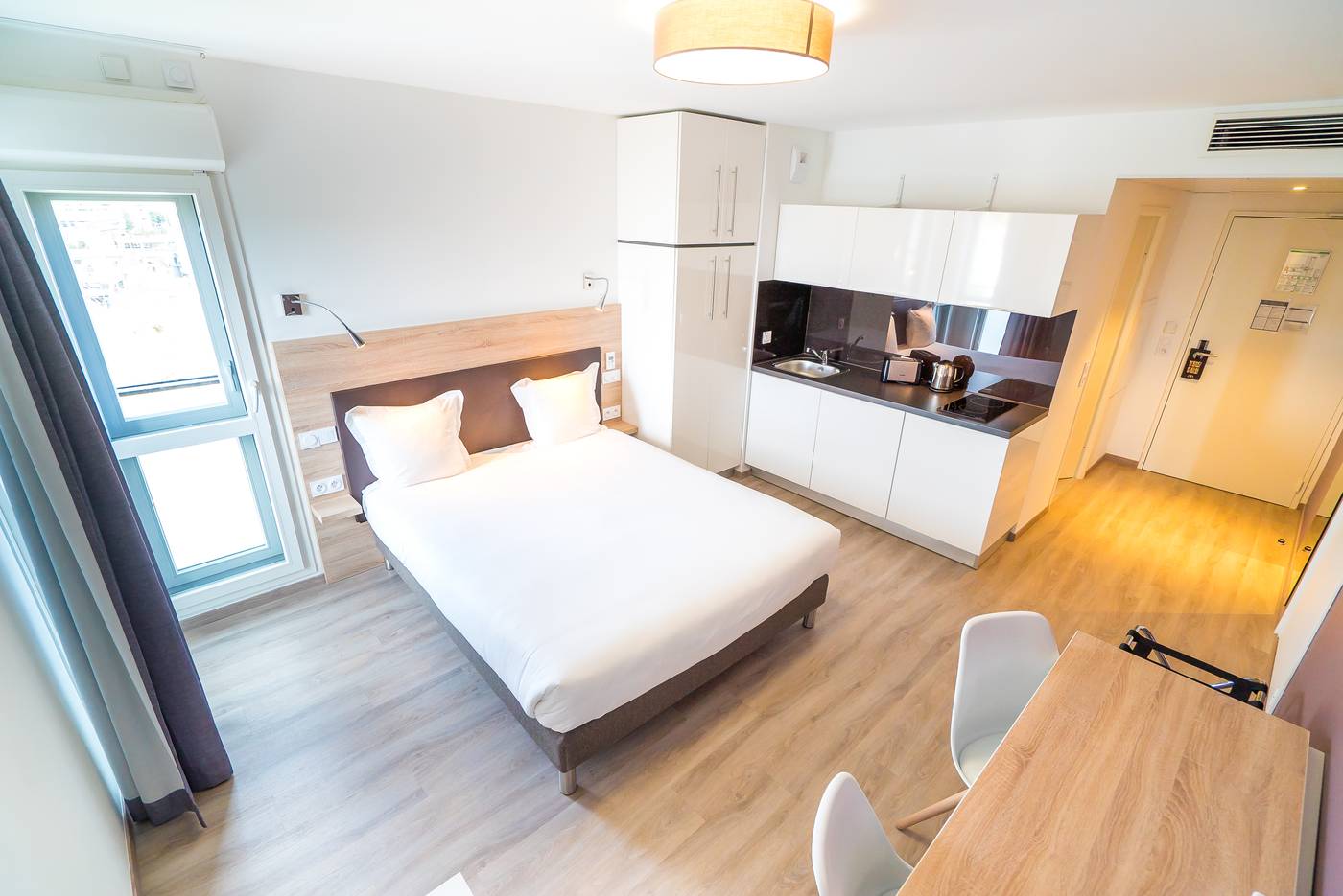 All-Suites-Choisy-Le-Roi-Room-19