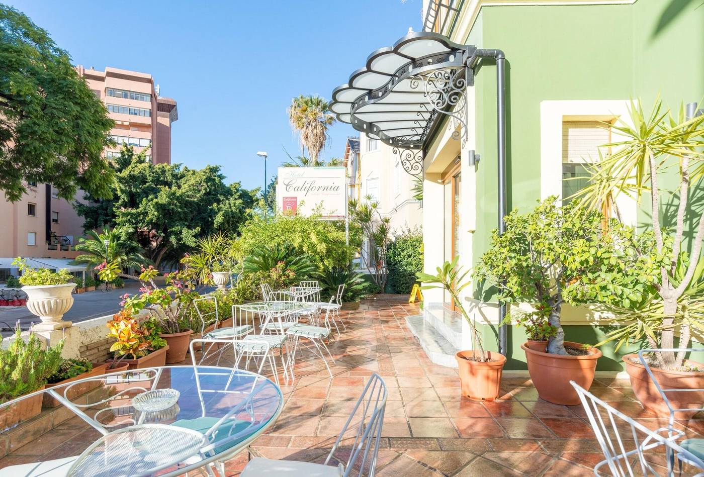 California-Terrace-1