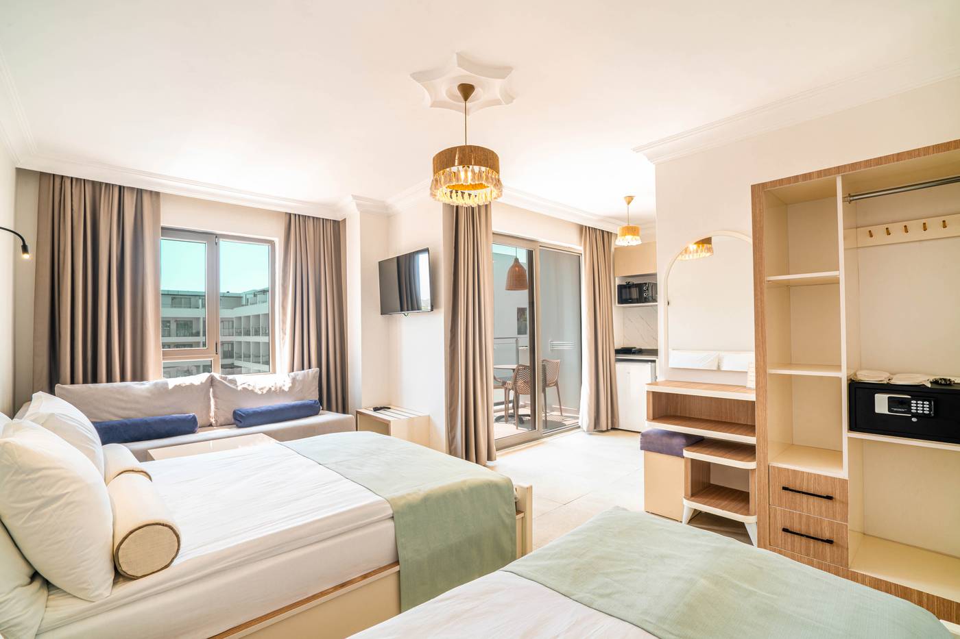 Victoria Princess Hotel (Adults Only 14+)