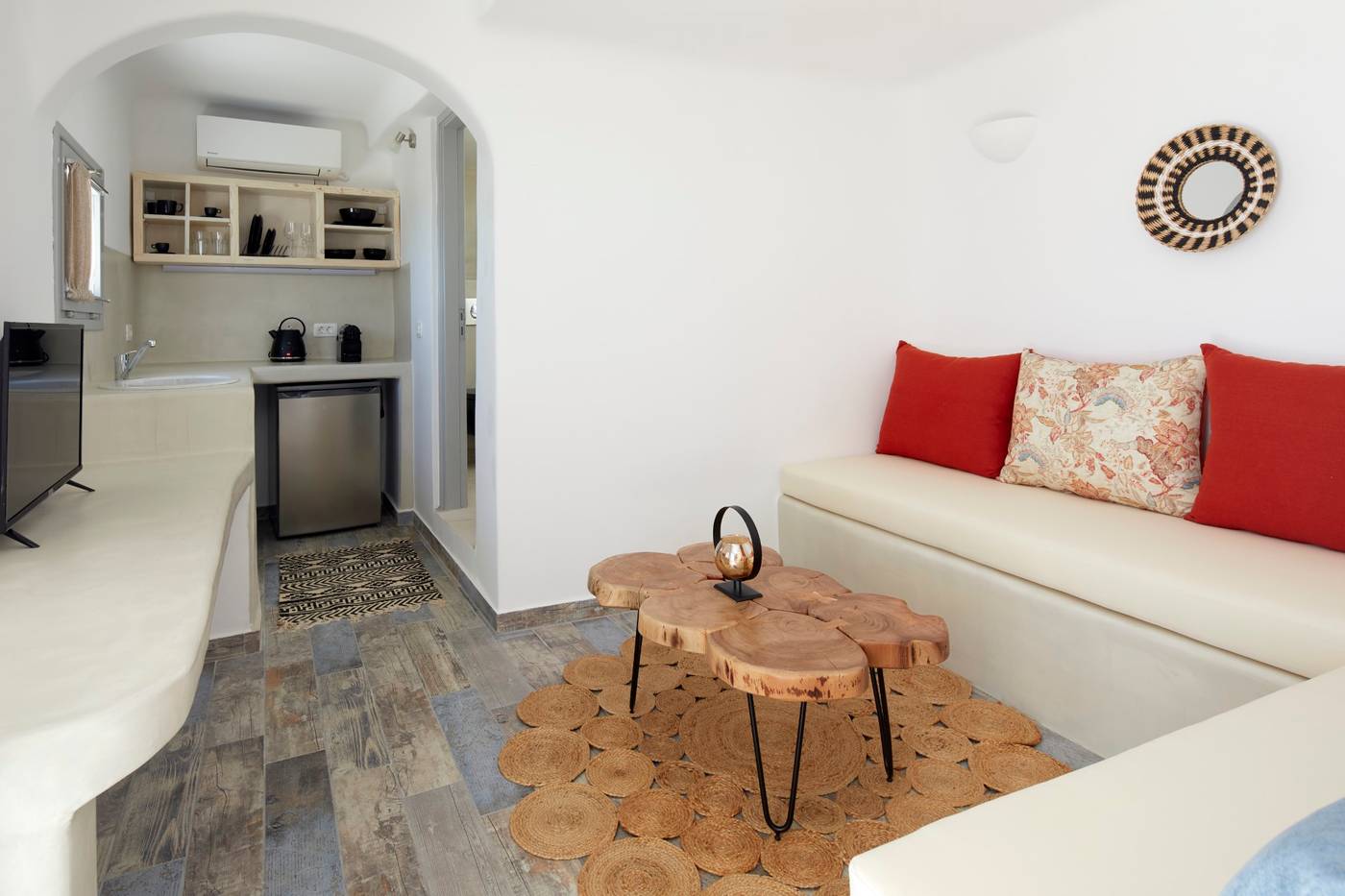 El-Verano-Collection-Santorini-Room-46