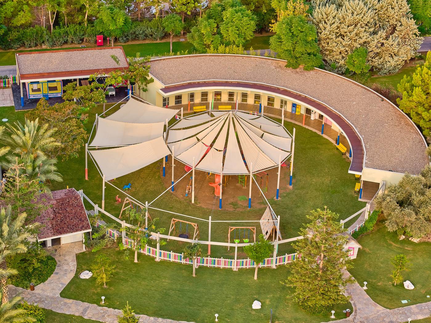 Lara-Barut-Collection-General-view-69