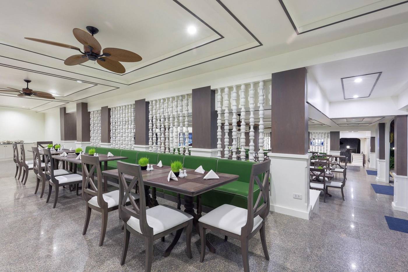 Chanalai-Flora-Resort-Restaurant-45