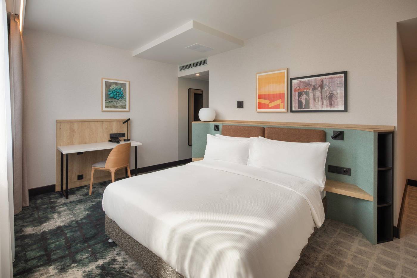 Crowne-Plaza-Budapest-Room-34