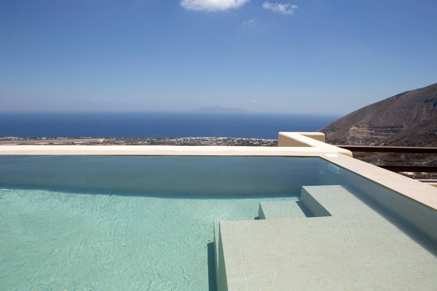 Elessa Hotel-Greece-Santorini-Room-10