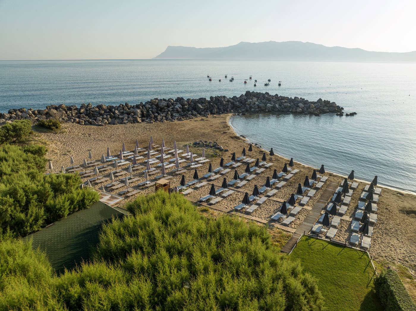 Molos-Bay-Beach-40