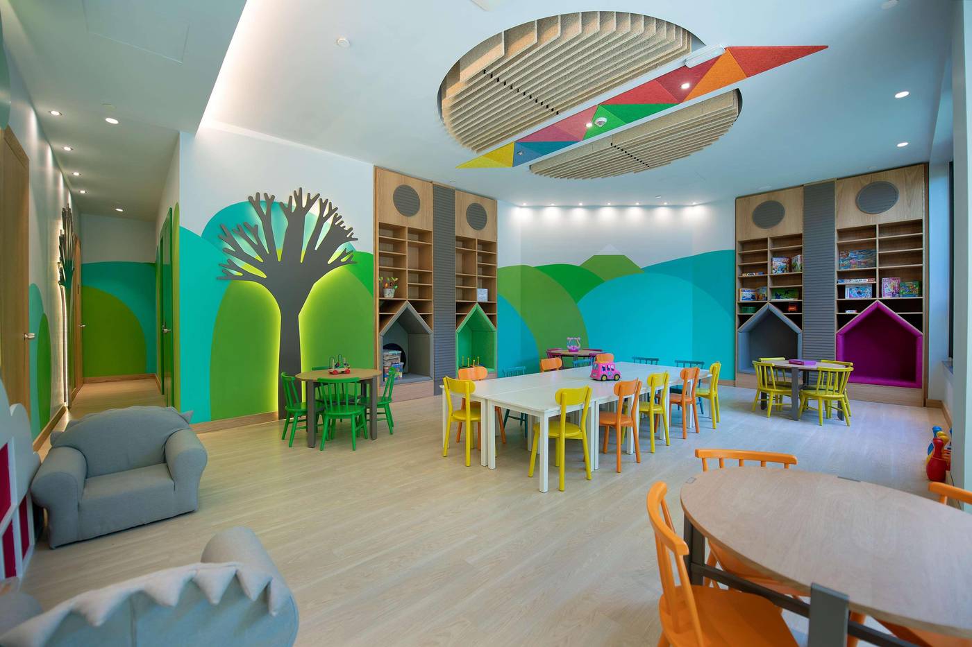 Miramare-Beach-Sports-and-Entertainment-75