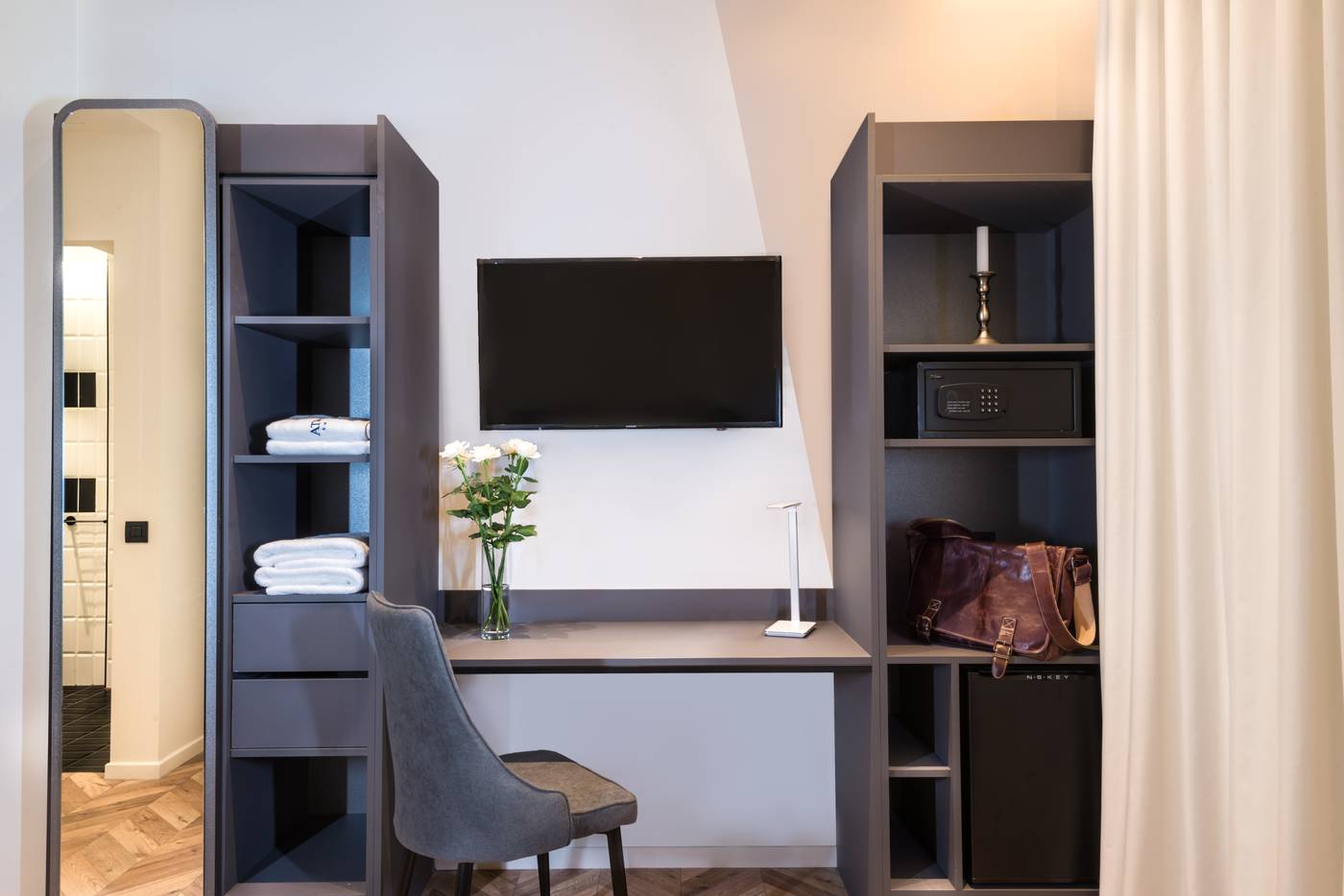 Athens-One-Smart-Hotel-Room-27