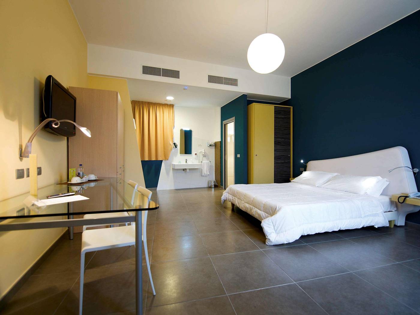 Ibis-Styles-Catania-Acireale-Room-41