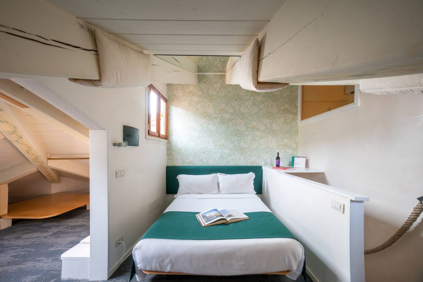 Palazzo-San-Luca-Room-47