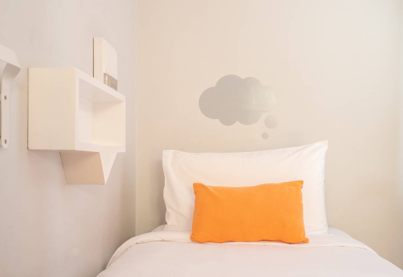 Lub-d-Bangkok-Siam-Hostel-Room-20