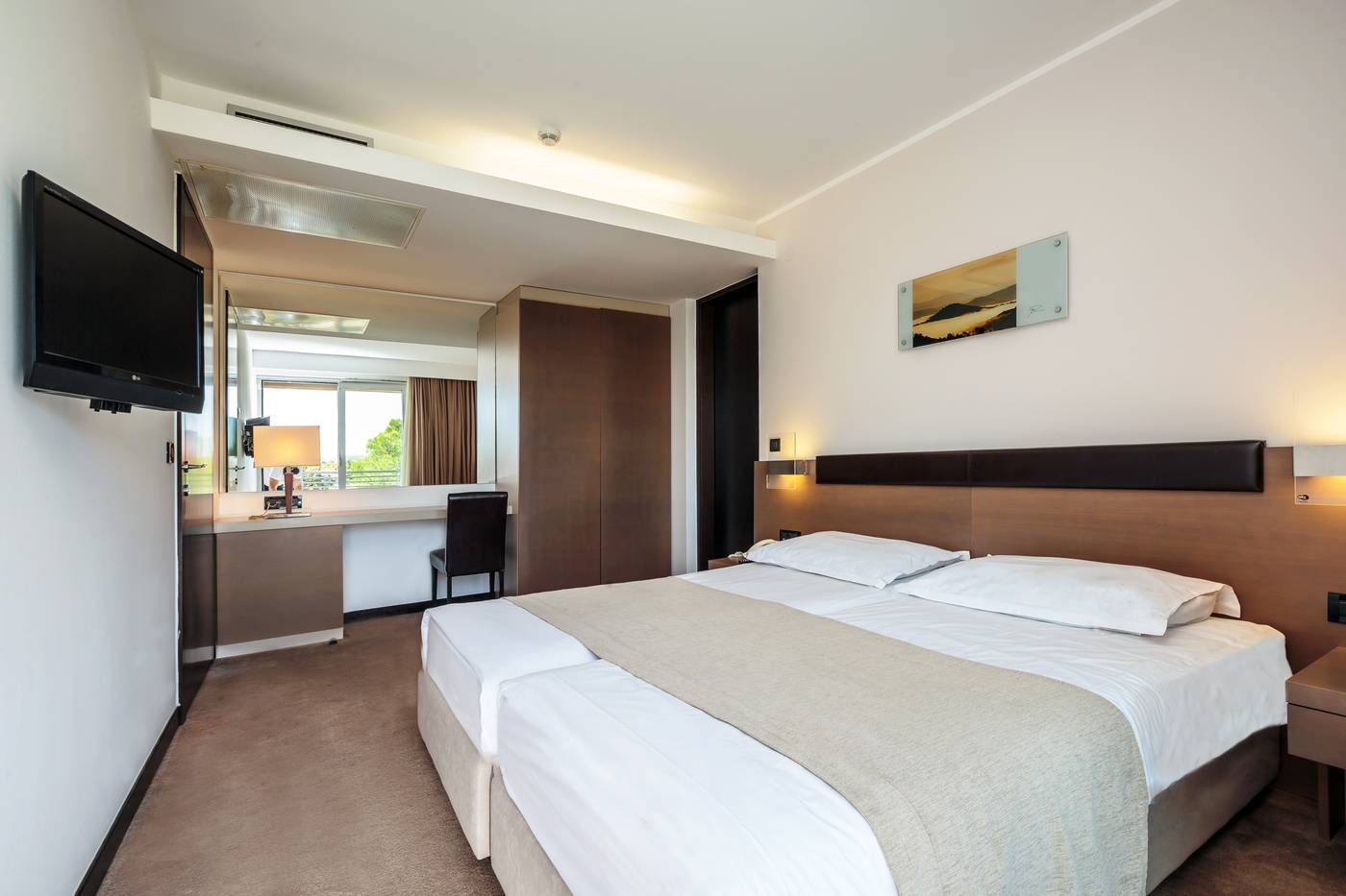 Hotel-Laguna-Molindrio-Room-21