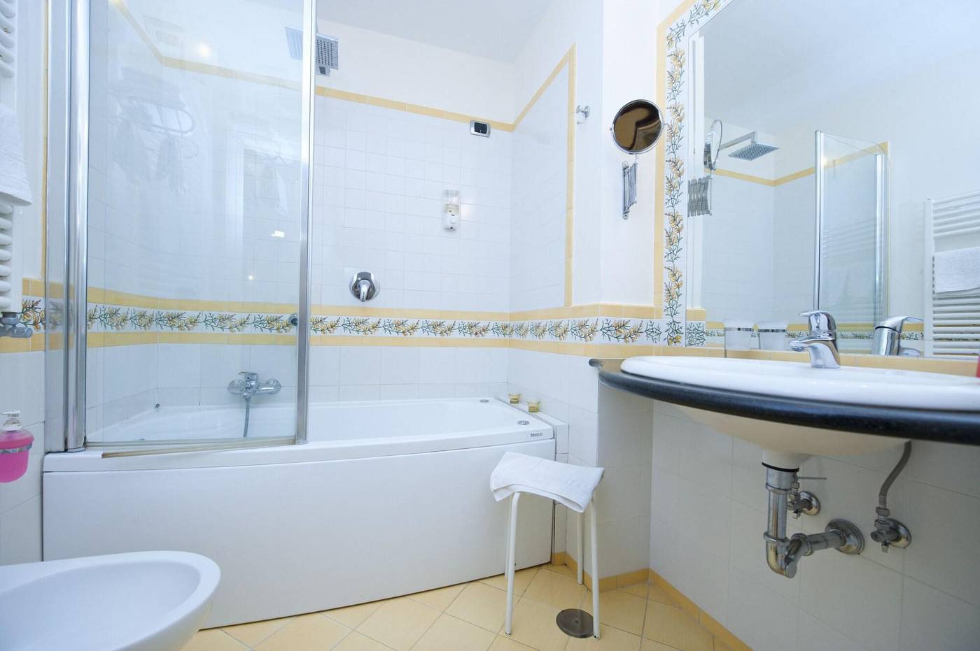 Hotel-Villa-Annalara-Room-40