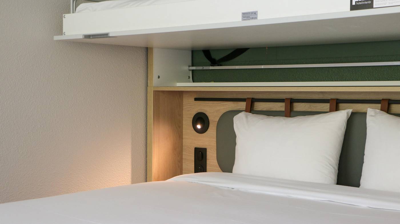 CAMPANILE-MARNE-LA-VALLEE--------Bussy-Saint-Georges-Room-6