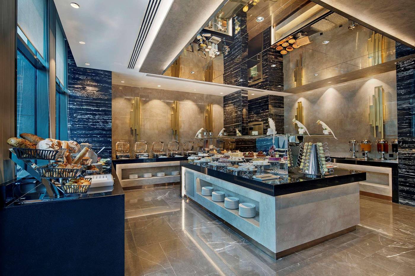 Doubletree-By-Hilton-Istanbul-Piyalepasa-Restaurant-27