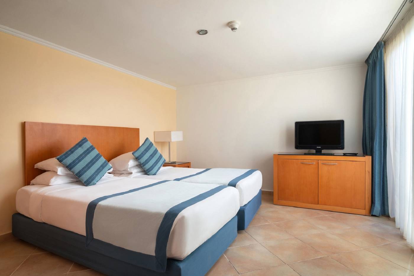 Cleopatra-Makadi-Bay-Room-43