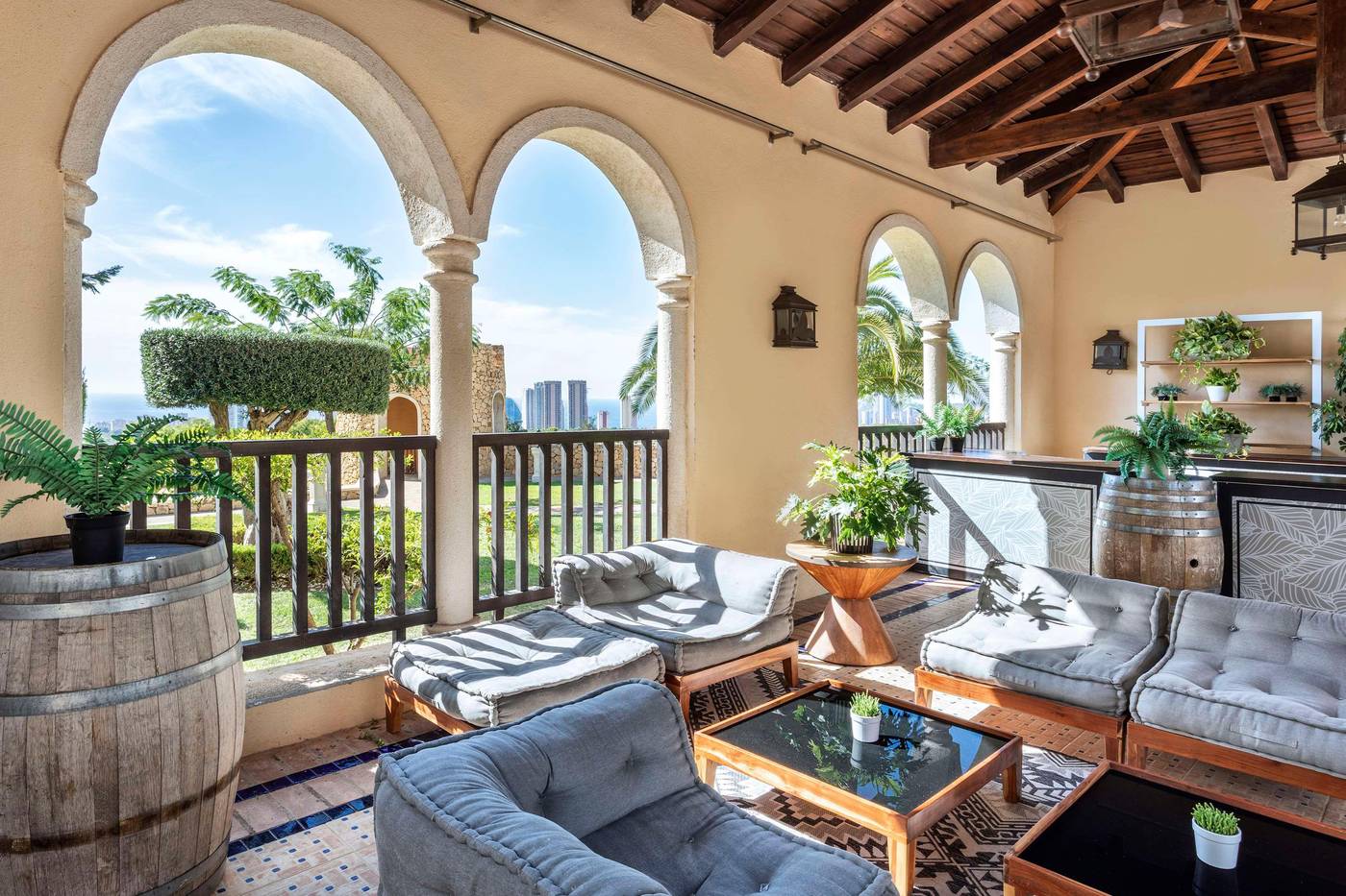 The-Level-At-Melia-Villaitana-Bar-65