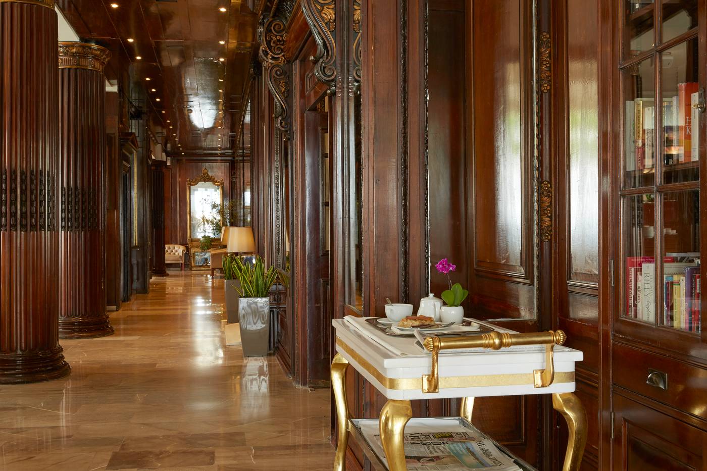 Mayor-Mon-Repos-Palace--Art-Hotel-Bar-38