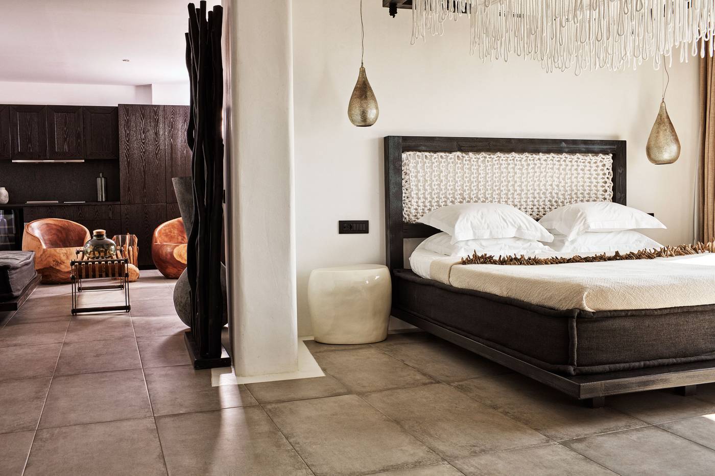 Myconian-Utopia-Room-31