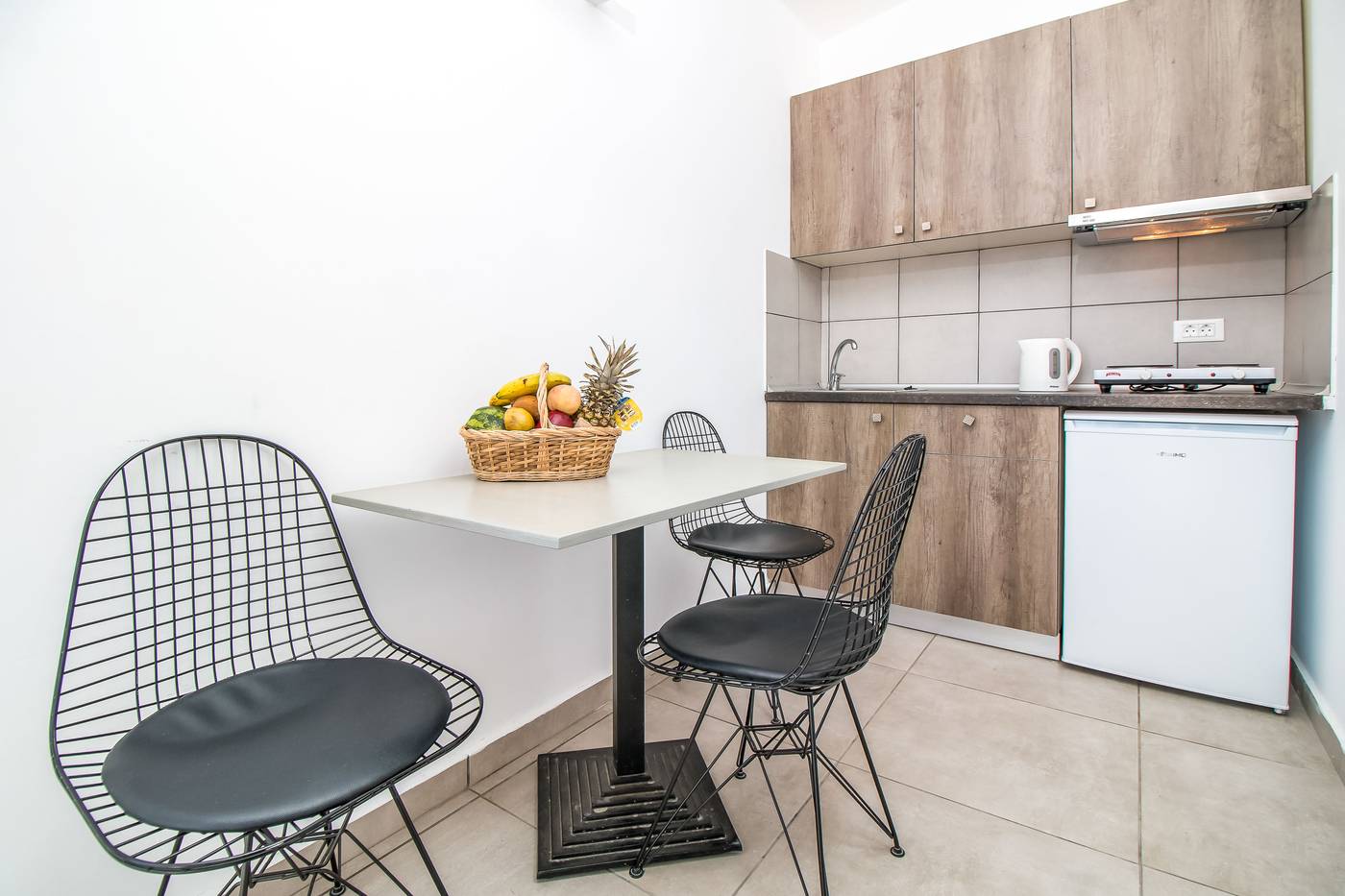 Hillside-Studios-Room-55