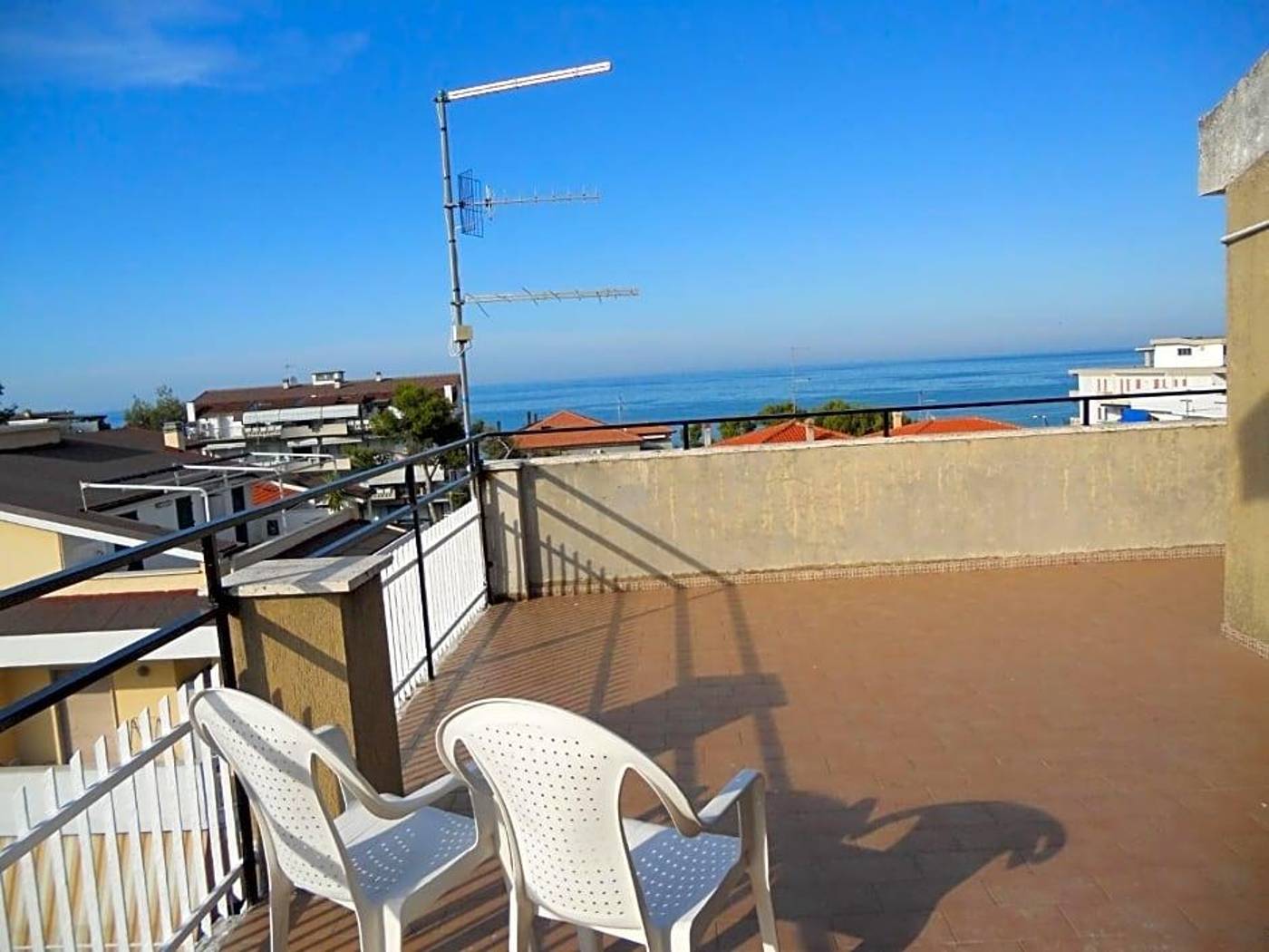 Hotel-Blurelda-General-view-42