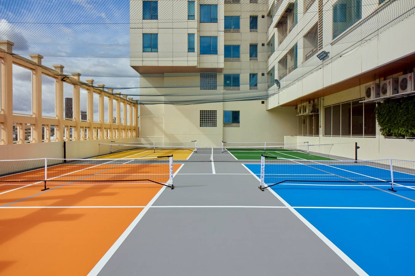 Jasmine-Grande-Residence-Sports-and-Entertainment-1